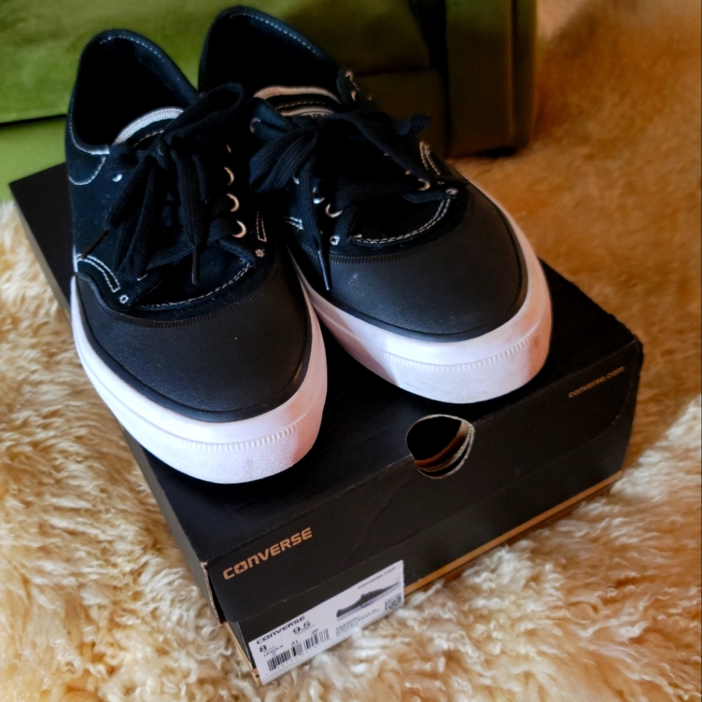 Converse Crimson Canvas Ox Men's  Black/White Light Used With Box - Picture 11 of 13